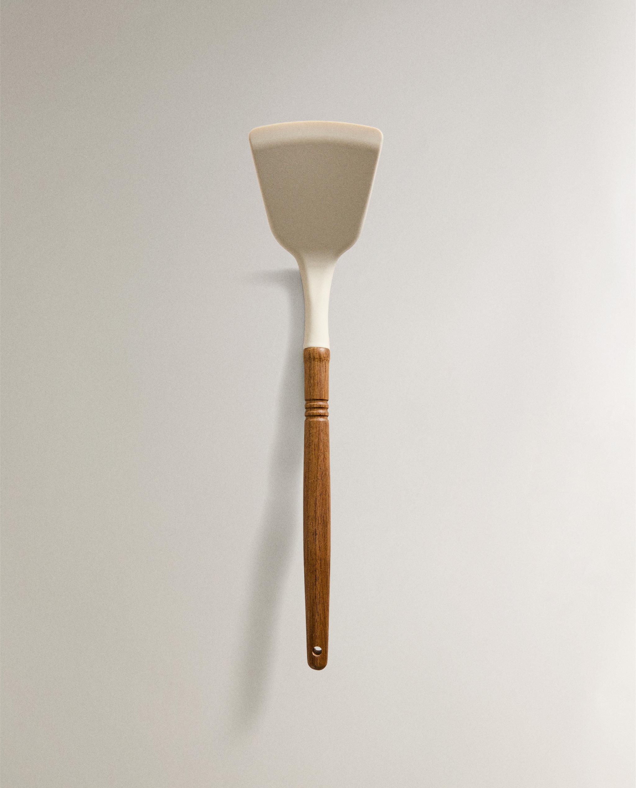 SILICONE AND WOODEN SPATULA | Zara Home United States of America