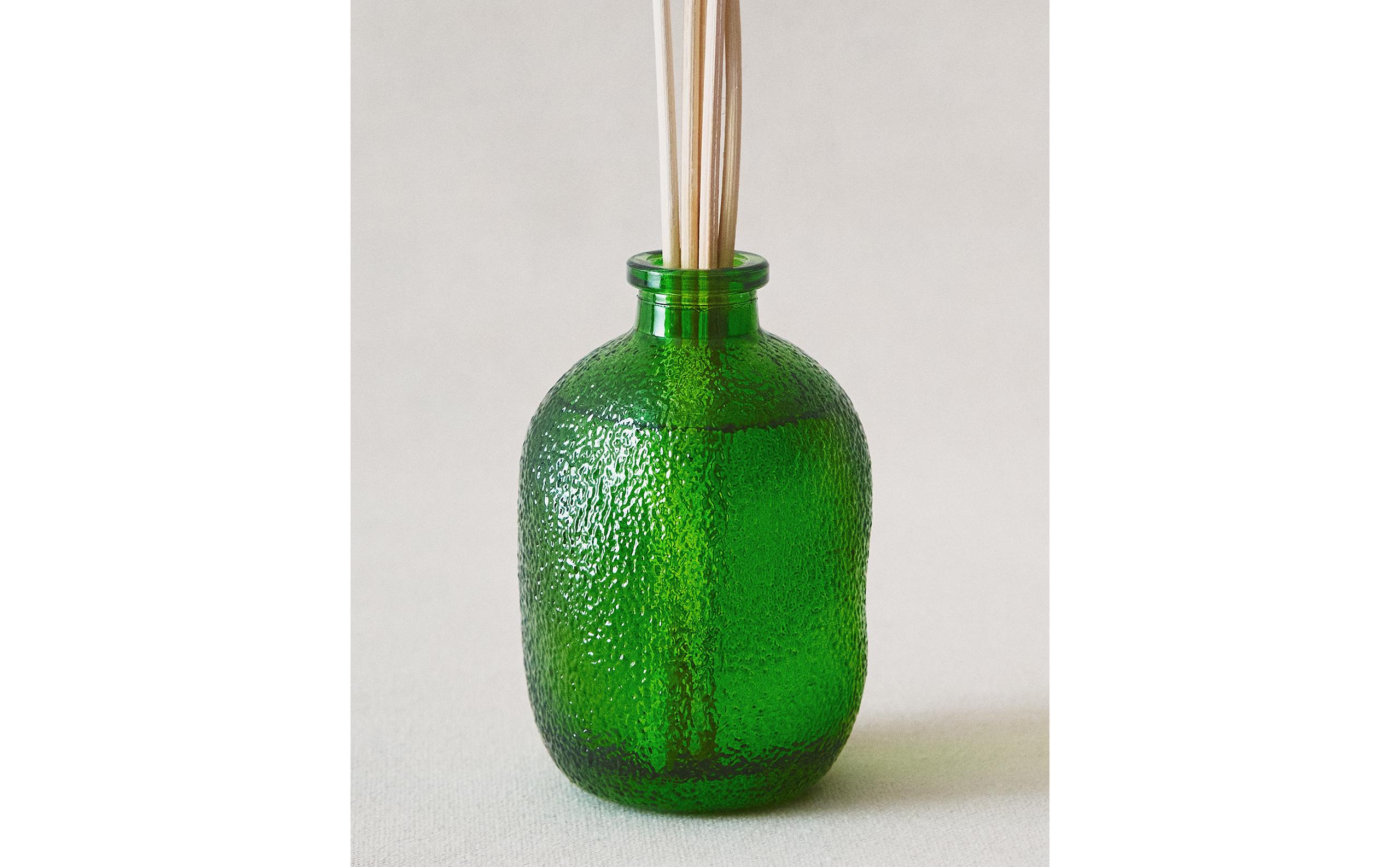 (180 ML) YUZU & MUSK REED DIFFUSERS product thumbnail 8
