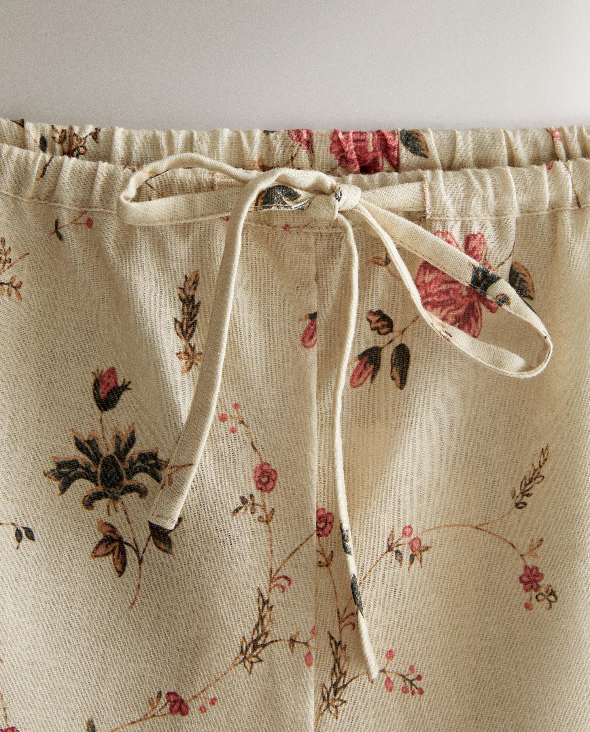 FLORAL COTTON AND LINEN SHORTS | KATHARINE POLE product thumbnail 3