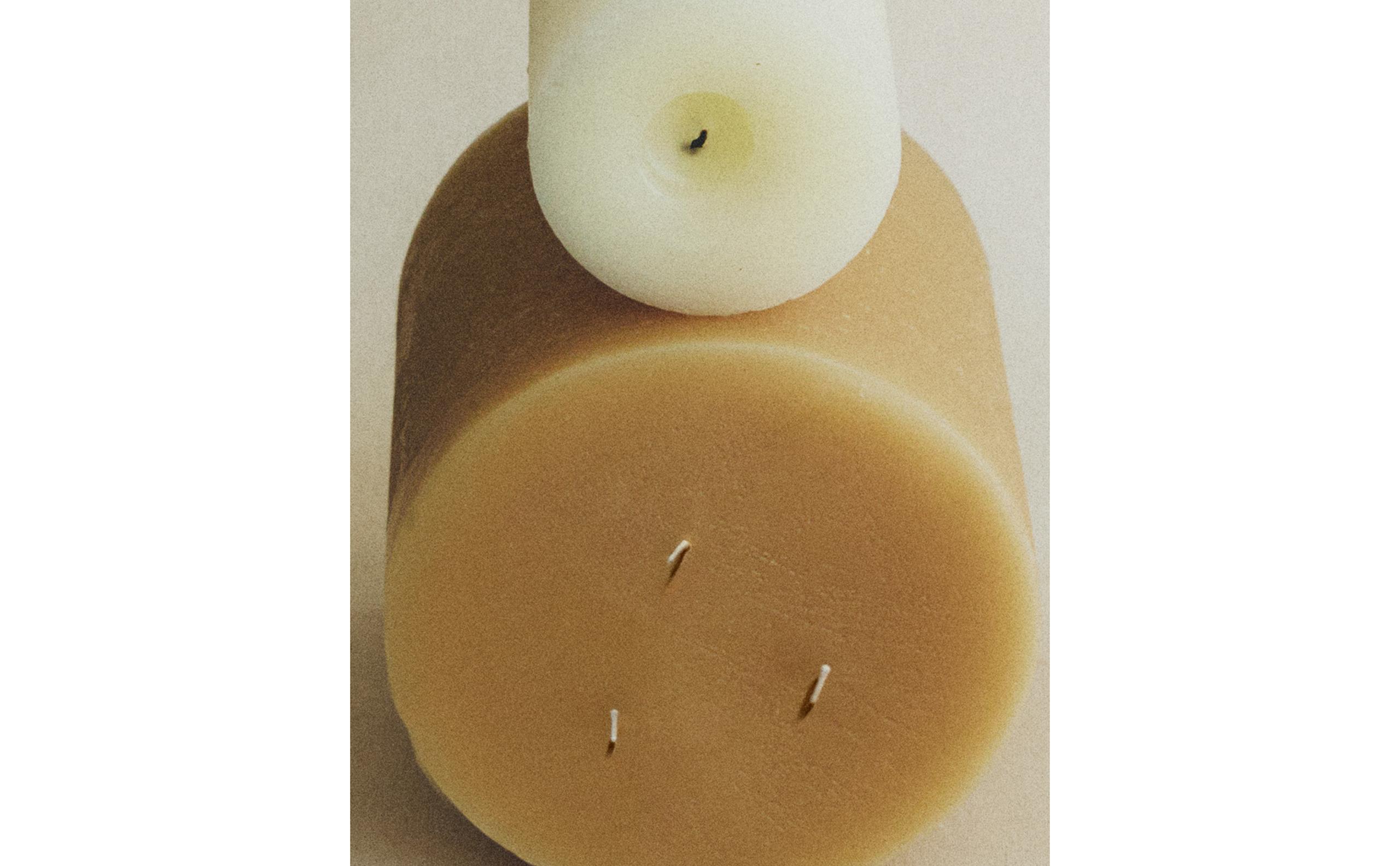 LARGE DECORATIVE CANDLE product thumbnail 10