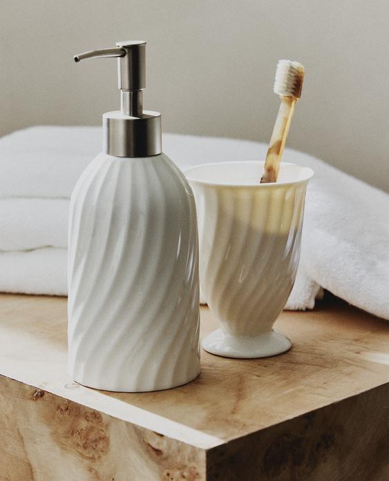 ACCESORIOS DE BAÑO BONE CHINA
