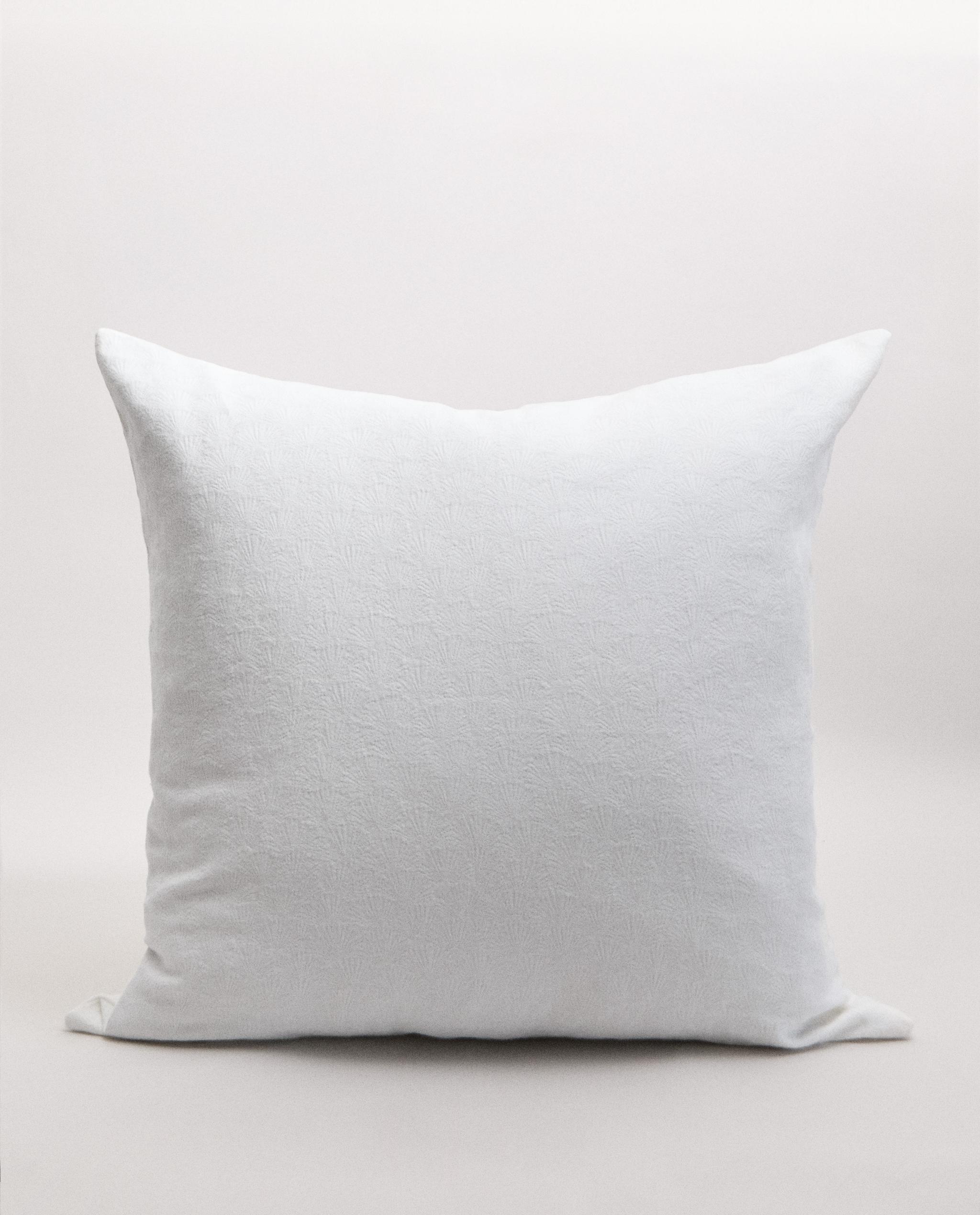 COTTON JACQUARD CUSHION COVER product thumbnail 11