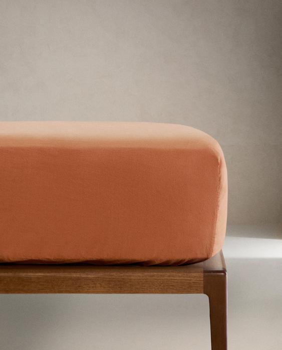 KIDS' DYED FITTED SHEET