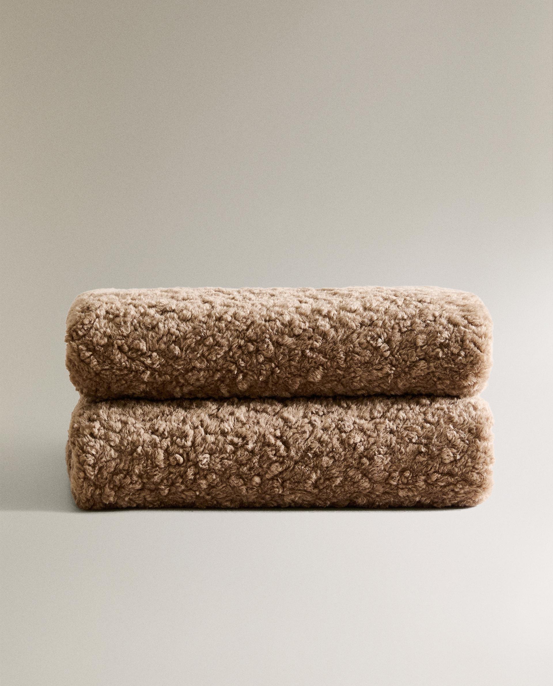 カーリー フェイクファー ブランケット - TEXTILE - VINCENT VAN DUYSEN - COLLECTION | Zara Home  日本/Japan