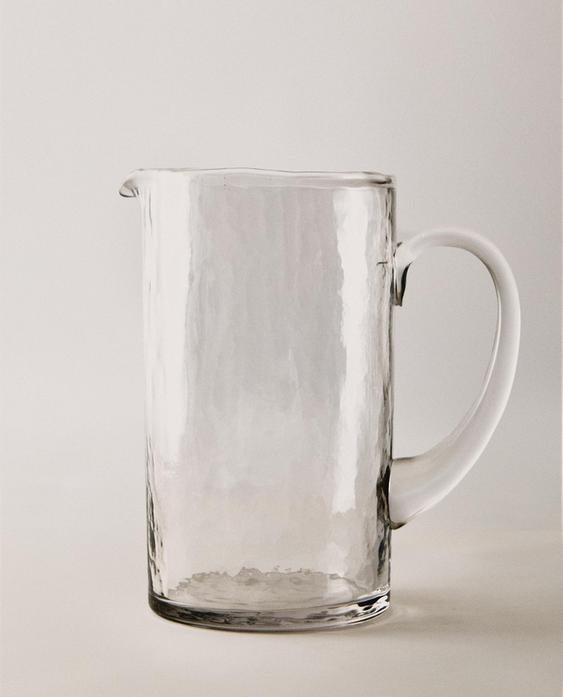 HAMMERED GLASS PITCHER HAMMERED GLASS PITCHER
