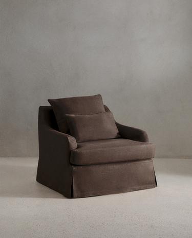 ARMCHAIR 01