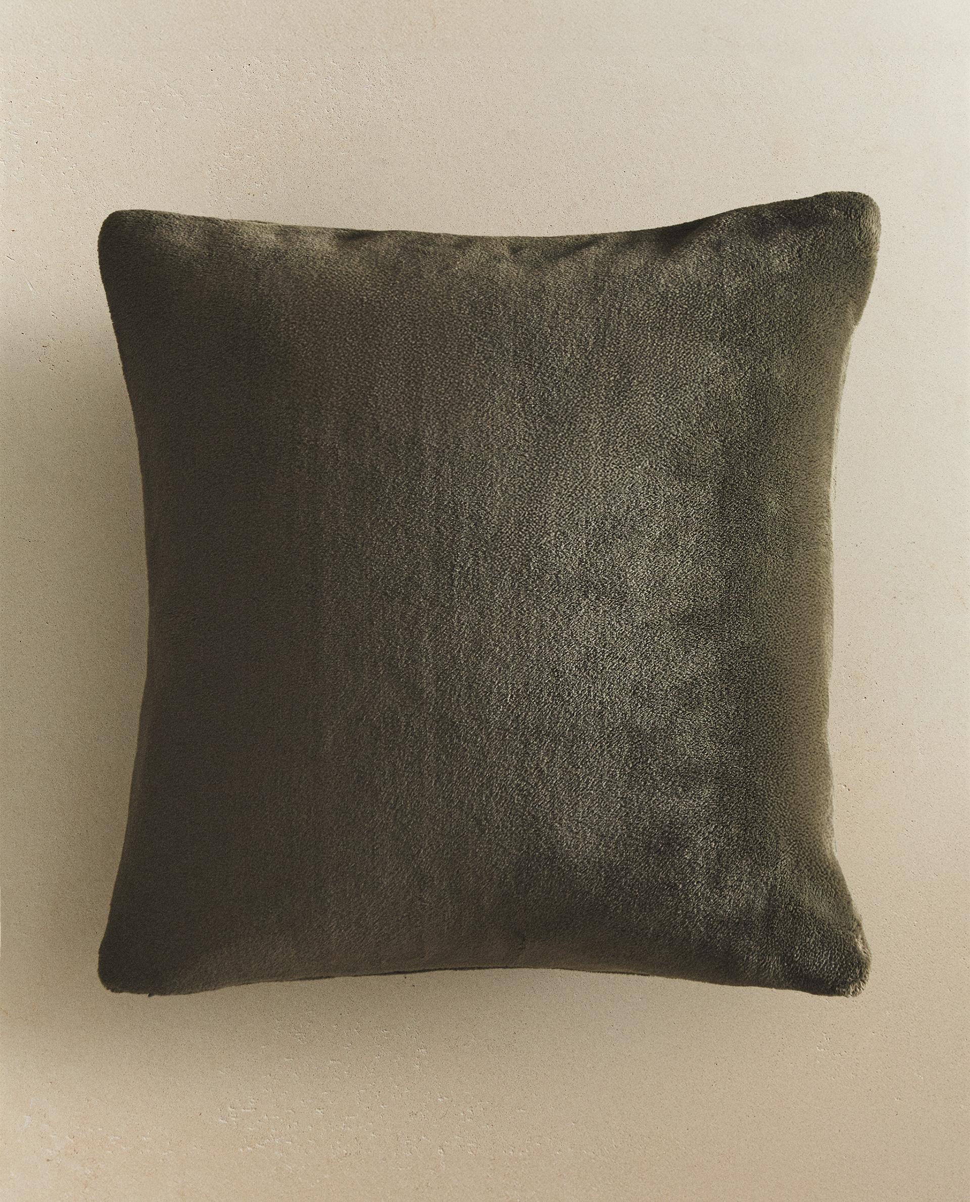 長毛フェイクファー ブランケット | Zara Home 日本/Japan