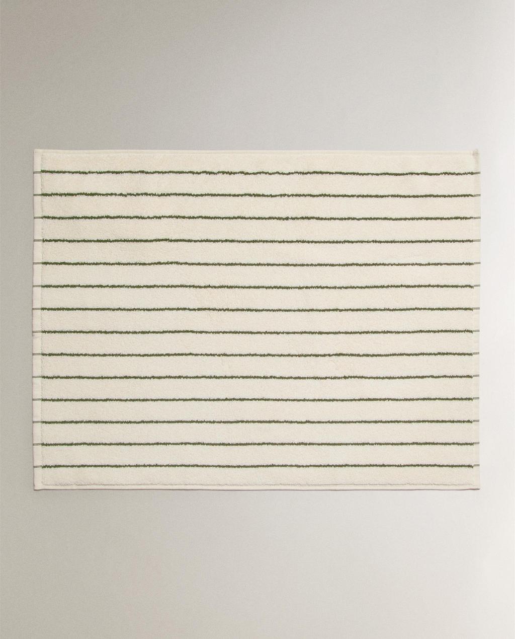 COLOURED STRIPE BATH MAT COLOURED STRIPE BATH MAT