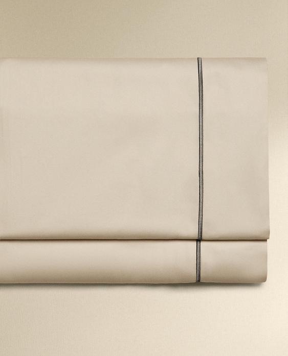 SATEEN FLAT SHEET WITH EMBROIDERED EDGE
