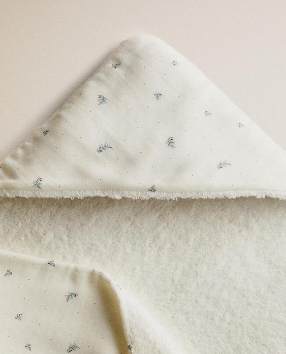 FLORAL HOODED BABY TOWEL