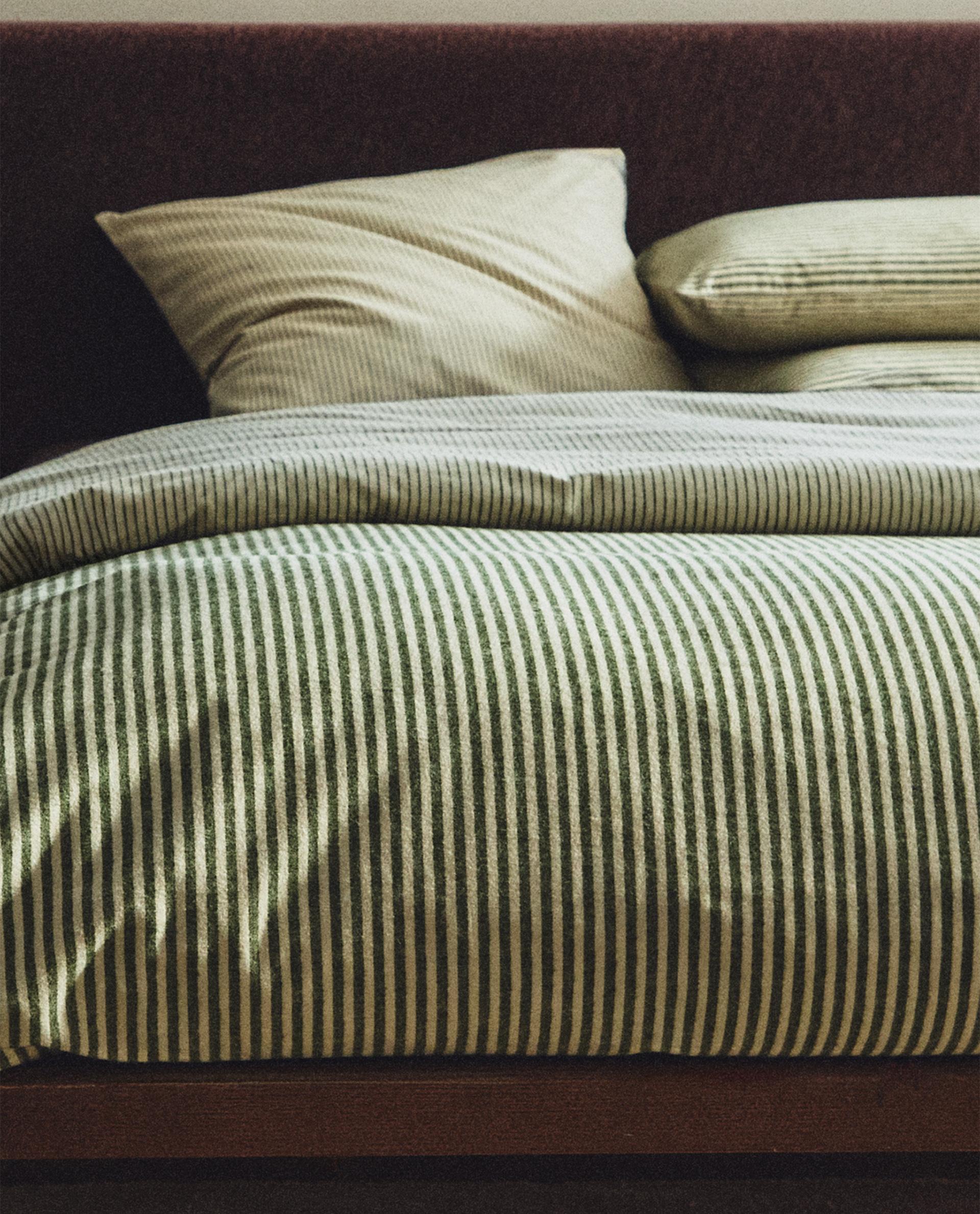 リバーシブル ストライプ フランネル デュべカバー | Zara Home 日本/Japan