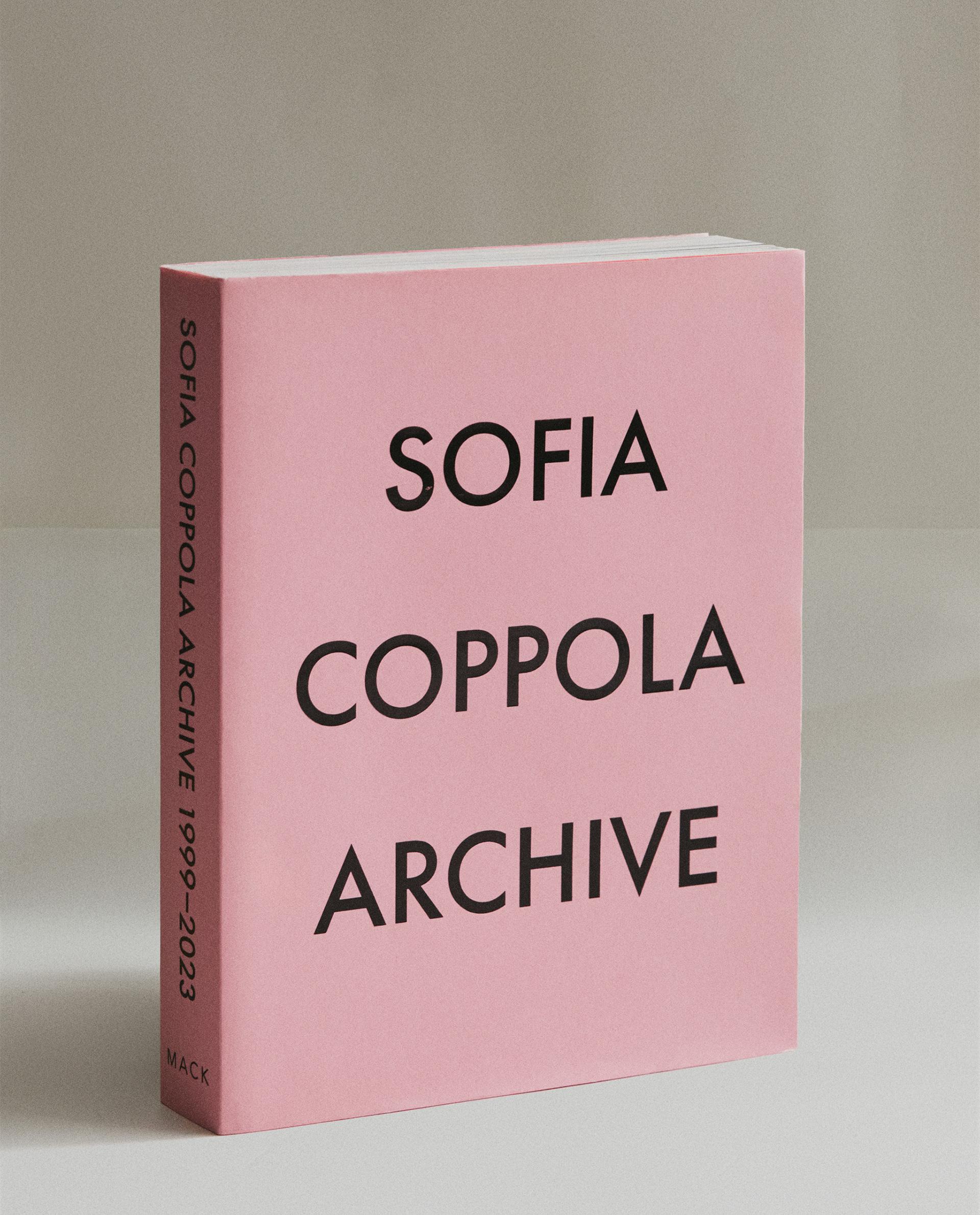 КНИГА «ARCHIVE BY SOFIA COPPOLA» (АНГЛІЙСЬКА) | Zara Home Україна