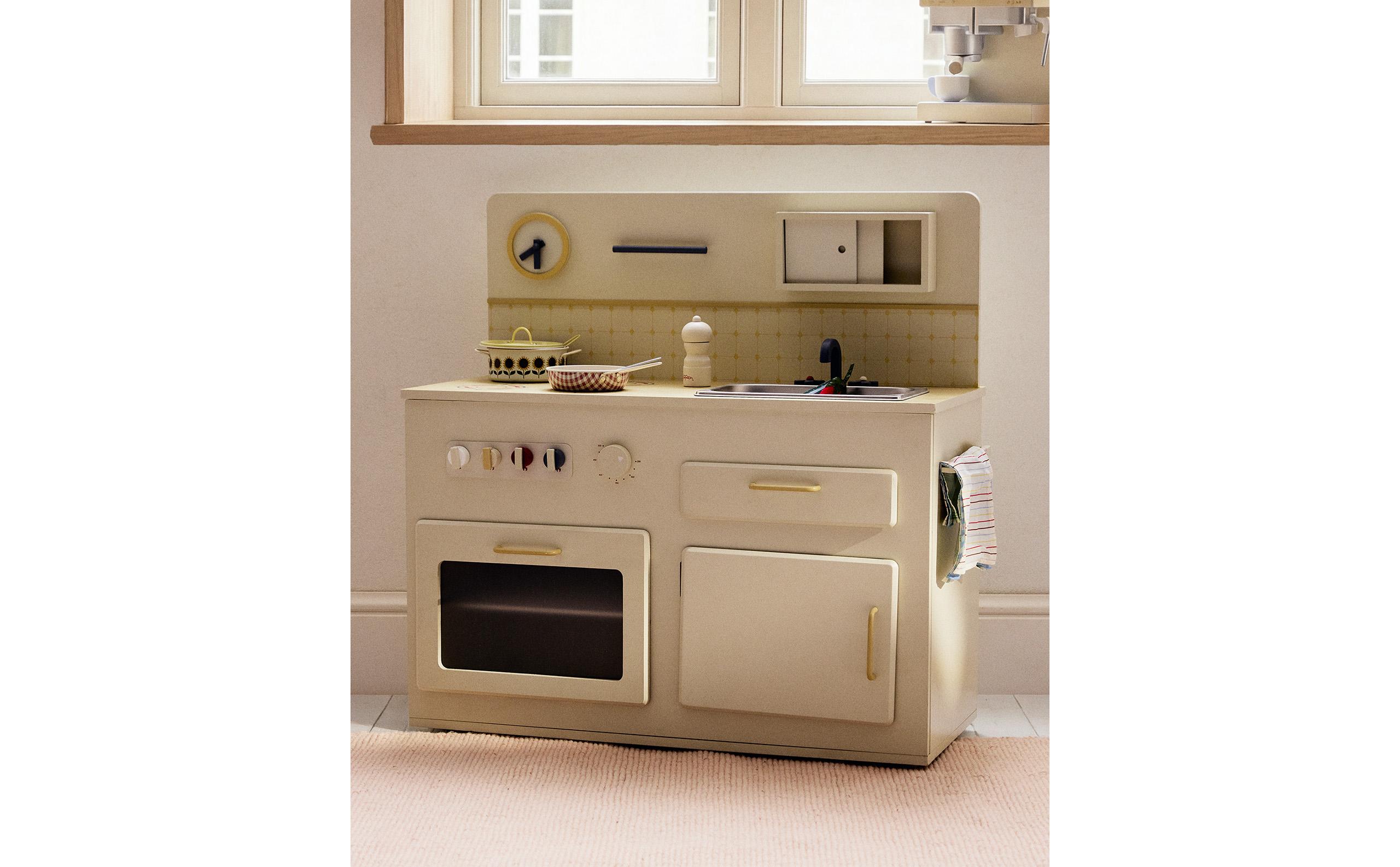 ZARA wood kitchen SET【新品】 キッズウッドキッチンおもちゃ | Zara Home 日本/Japan