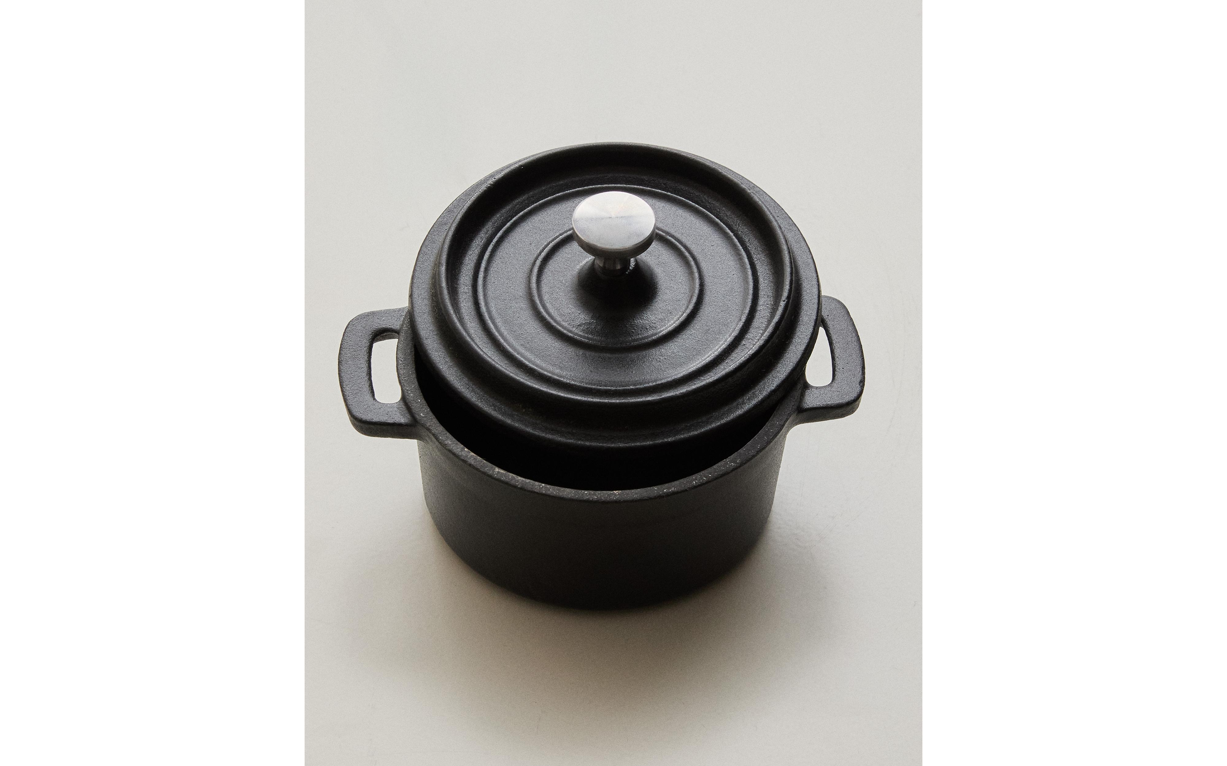 IRON COCOTTE POT product thumbnail 9