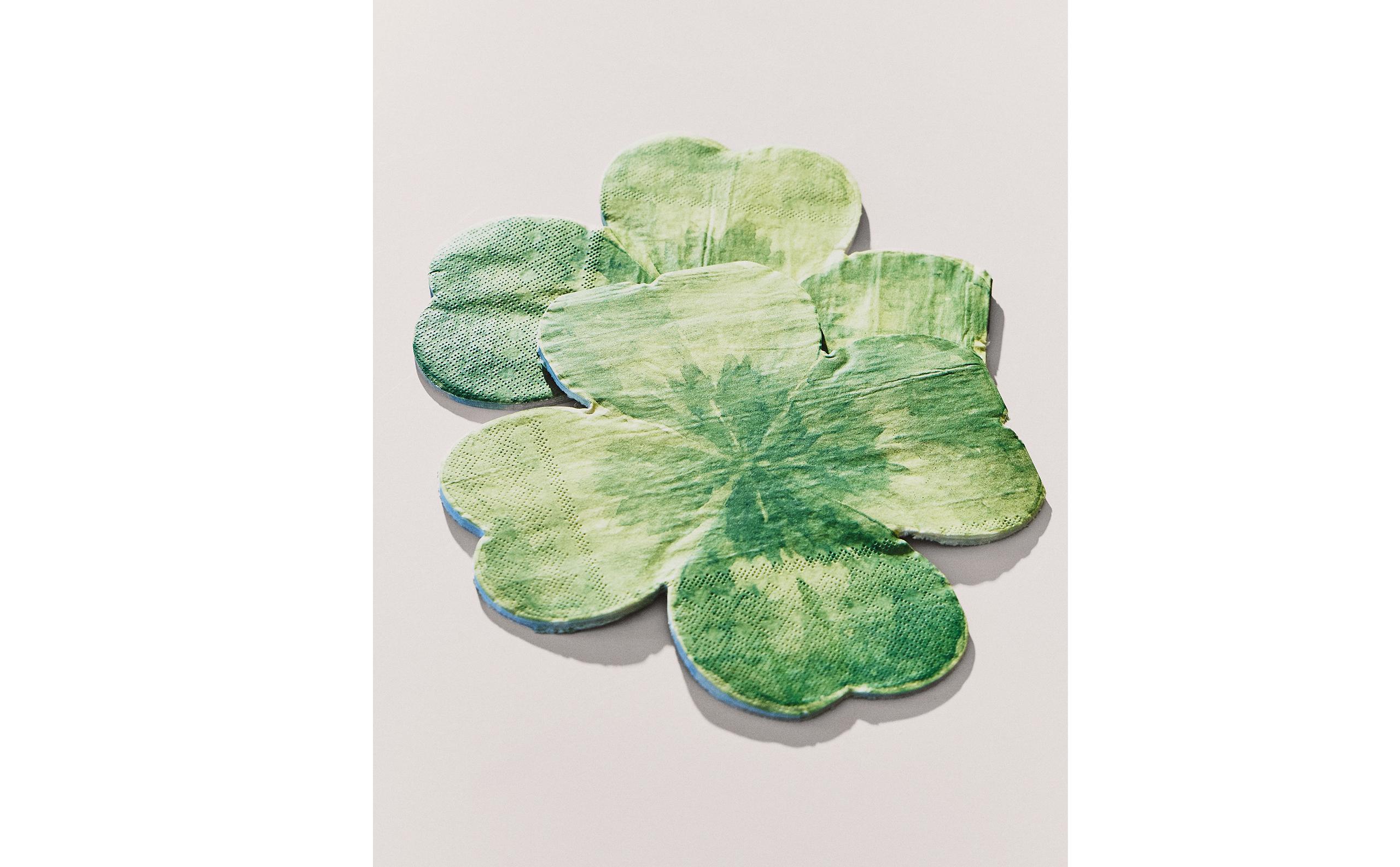 PACK OF CLOVER PAPER NAPKINS (PACK OF 20) product thumbnail 8