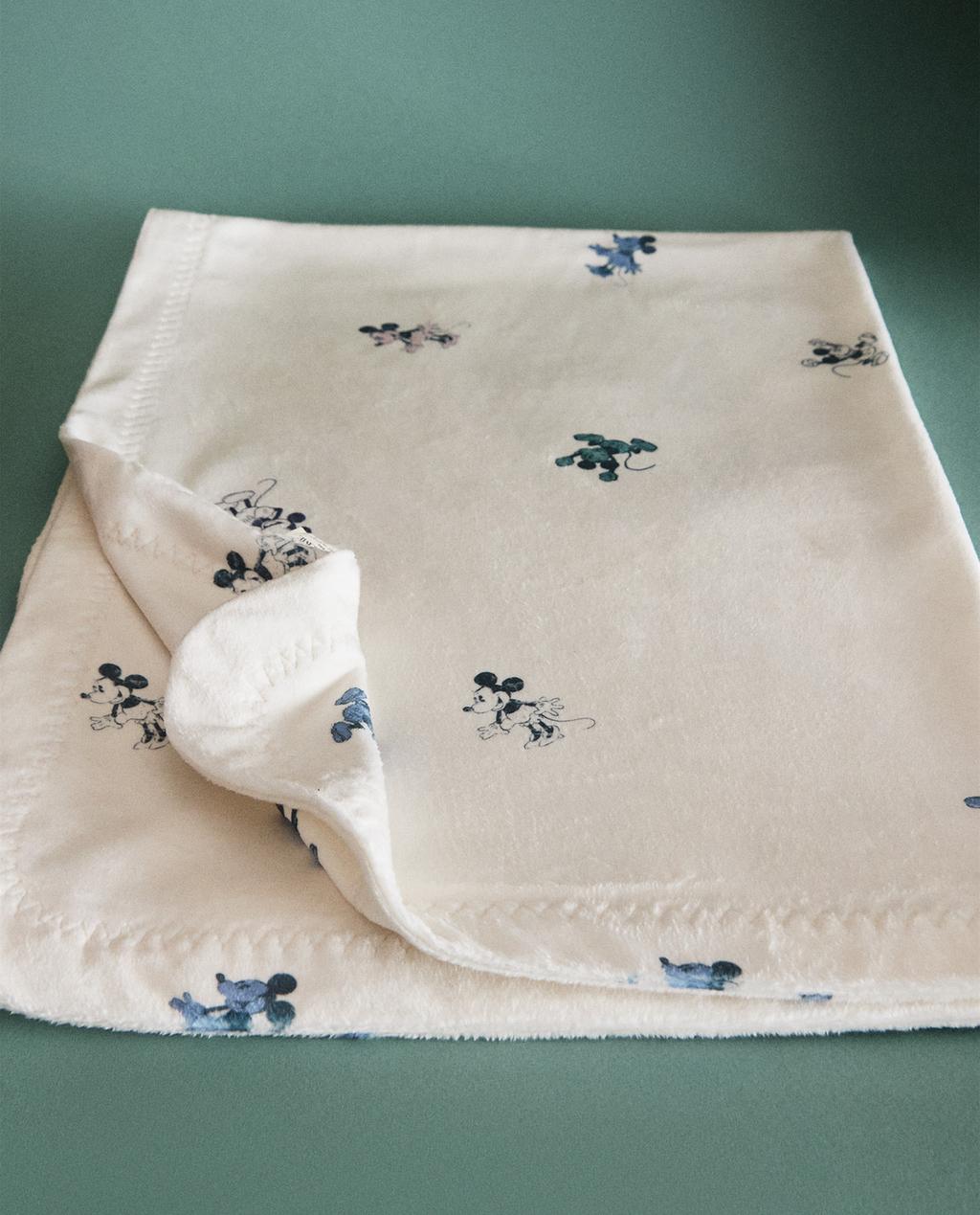 بطانية ميكي وميني ©ديزني