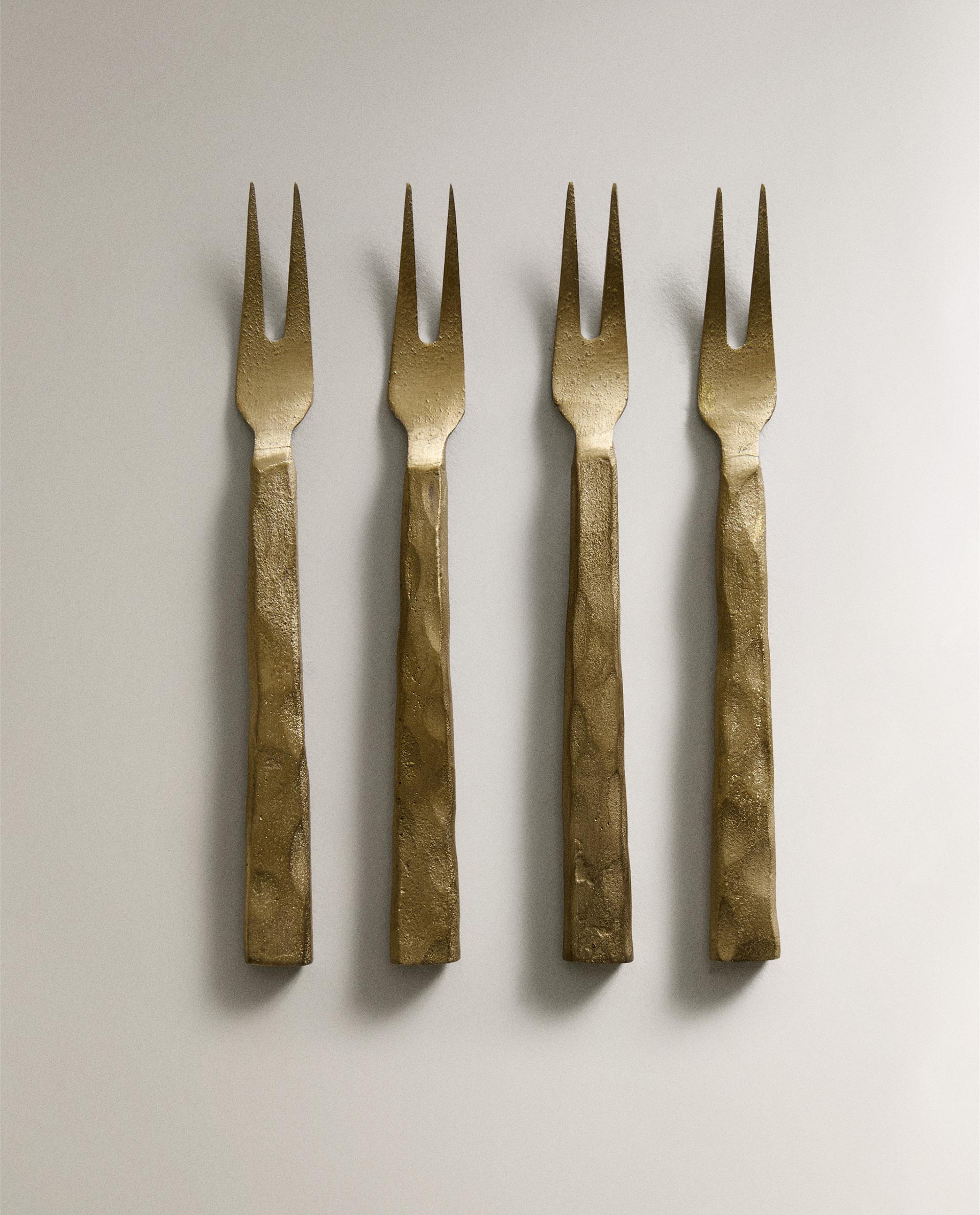 PACK OF HAMMERED DESSERT FORKS (PACK OF 4)