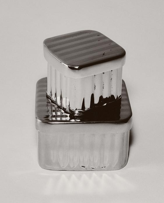 EDELSTAHLBOX
