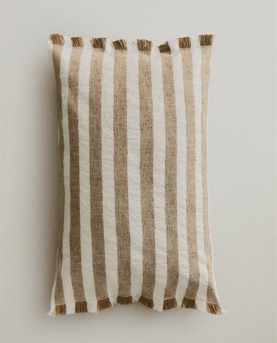 STRIPED CUSHION COVER STRIPED CUSHION COVER