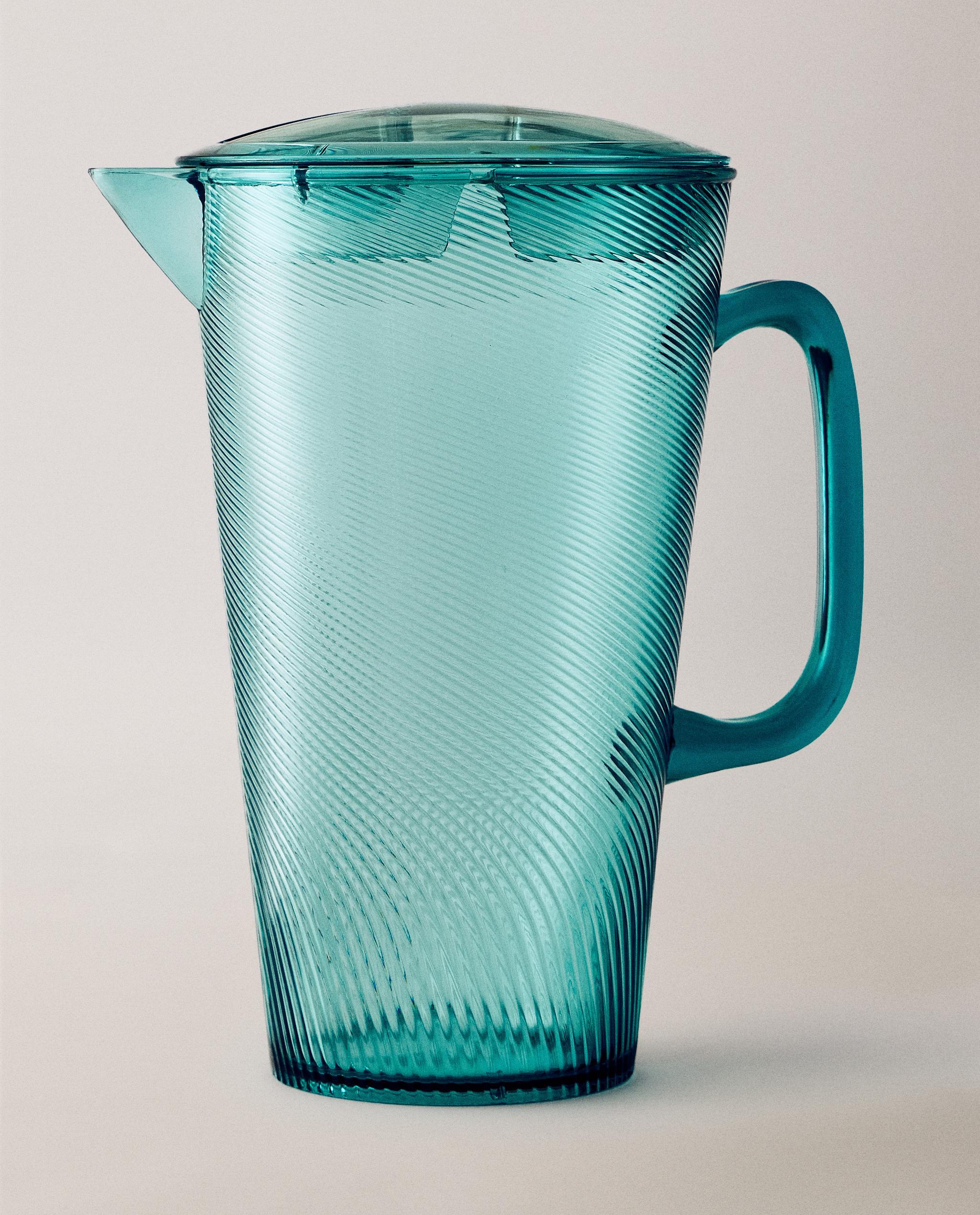 ACRYLIC JUG WITH LINES DESIGN product thumbnail 8