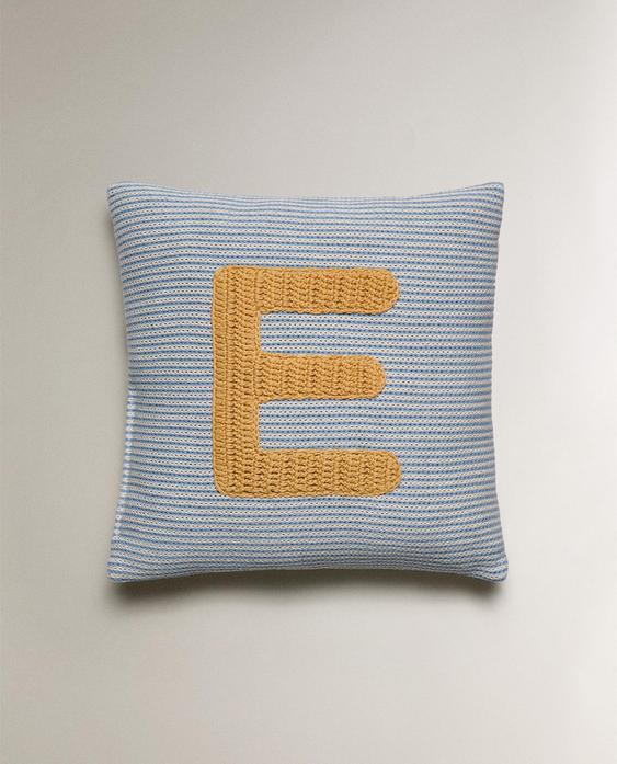 KIDS' EMBROIDERED LETTER E CUSHION