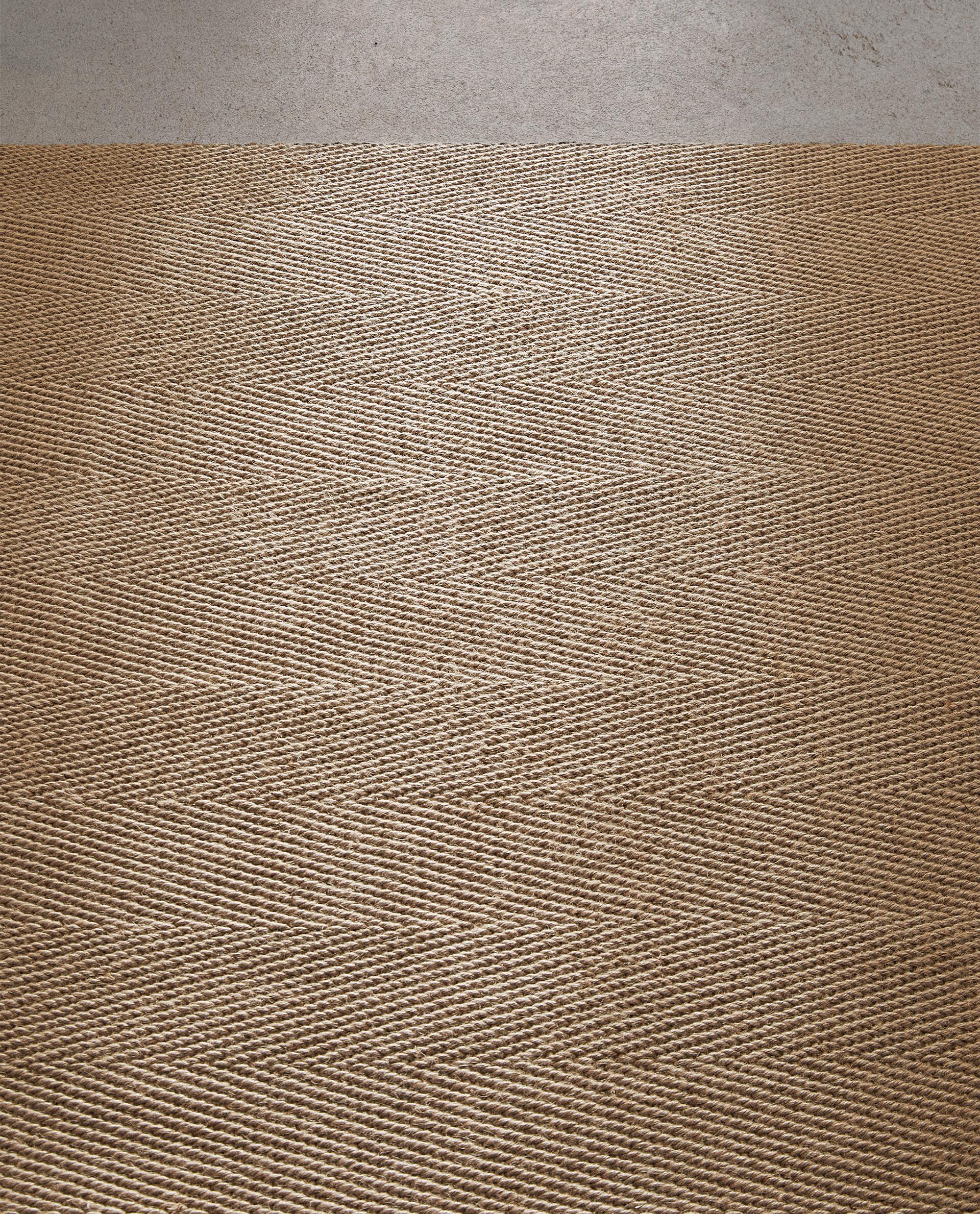 RUG 02 product thumbnail 2