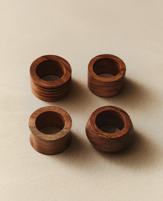 PACK OF WOODEN NAPKIN RINGS (PACK OF 4) PACK OF WOODEN NAPKIN RINGS (PACK OF 4)