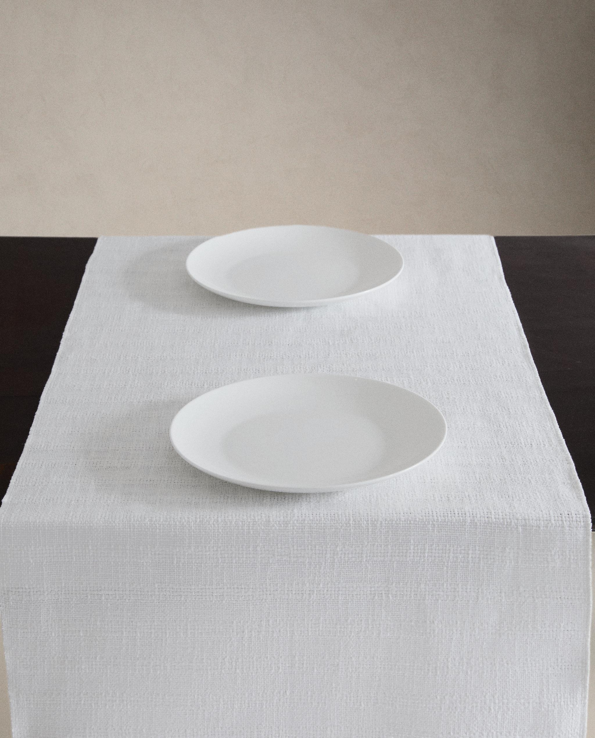 TEXTURED LINEN TABLE RUNNER product thumbnail 14