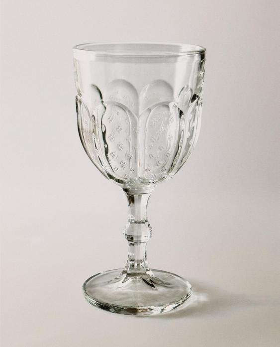 RAISED FLORAL DESIGN GLASS