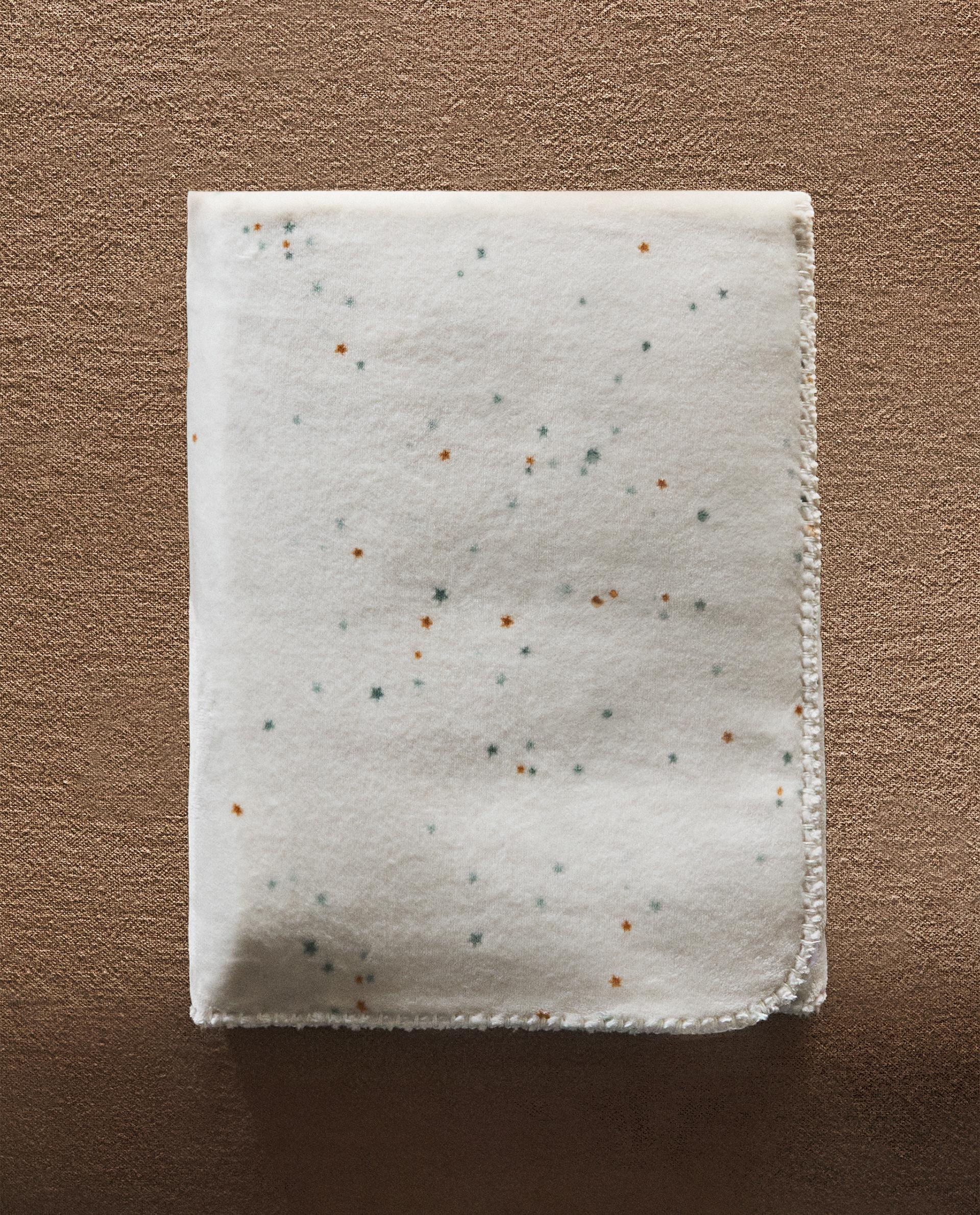 FLEECE CHILDREN’S BLANKET WITH STARS