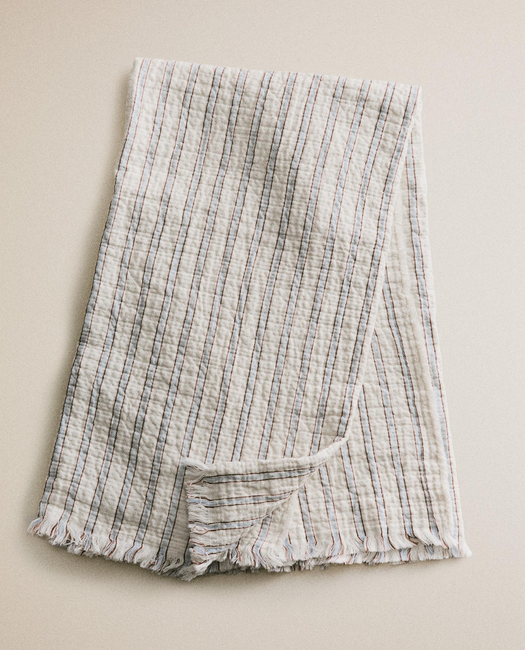STRIPED MUSLIN BABY BLANKET product thumbnail 7