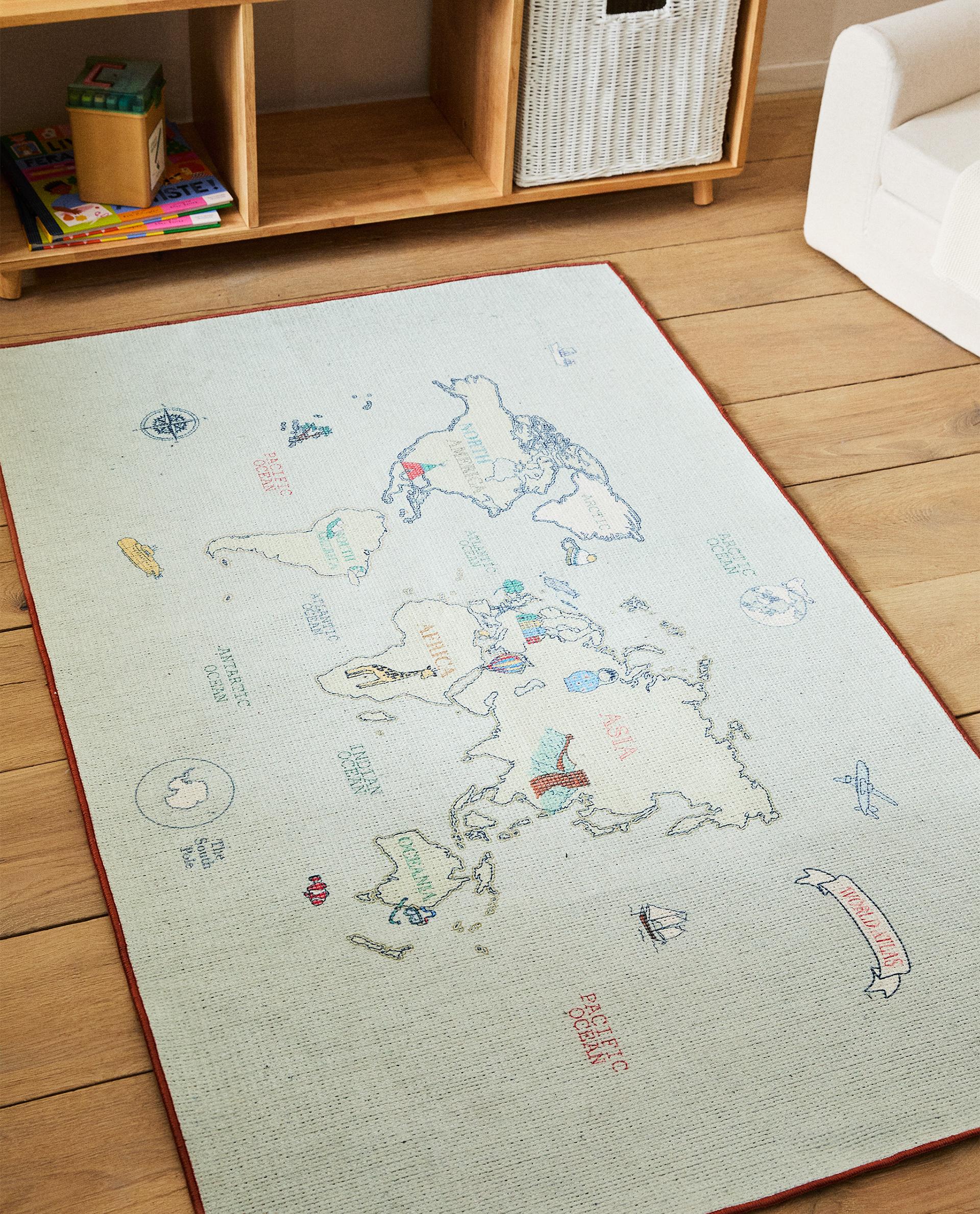 TAPIS ENFANT PLANISPHÈRE