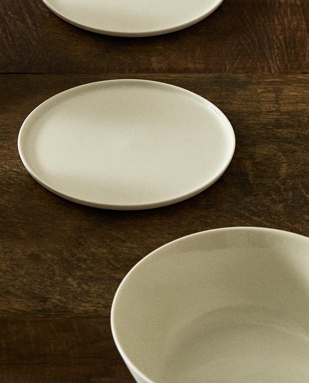 TABLEWARE 01