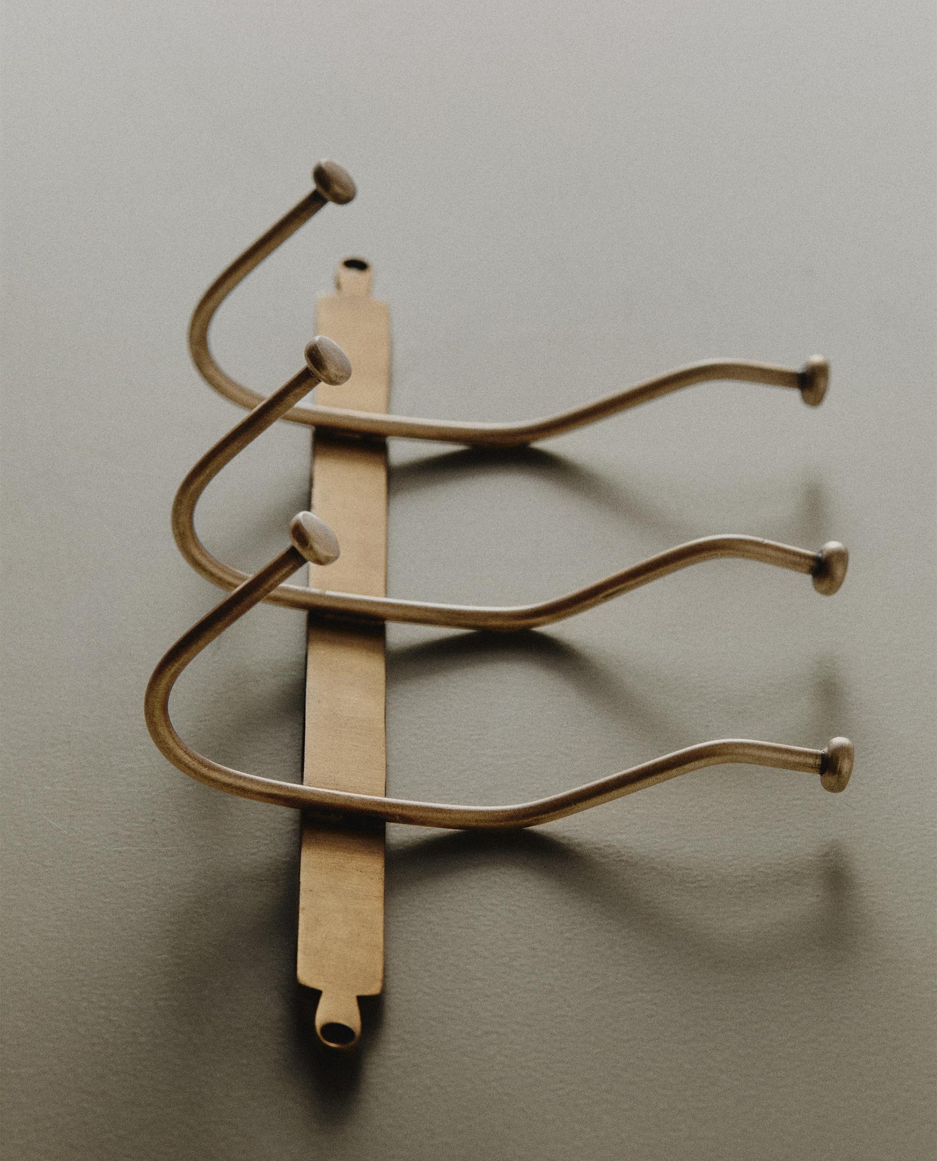 GOUDKLEURIGE MUURHANGER GOUDKLEURIGE MUURHANGER