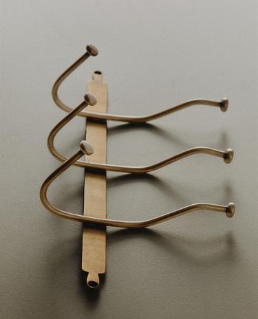 GOUDKLEURIGE MUURHANGER