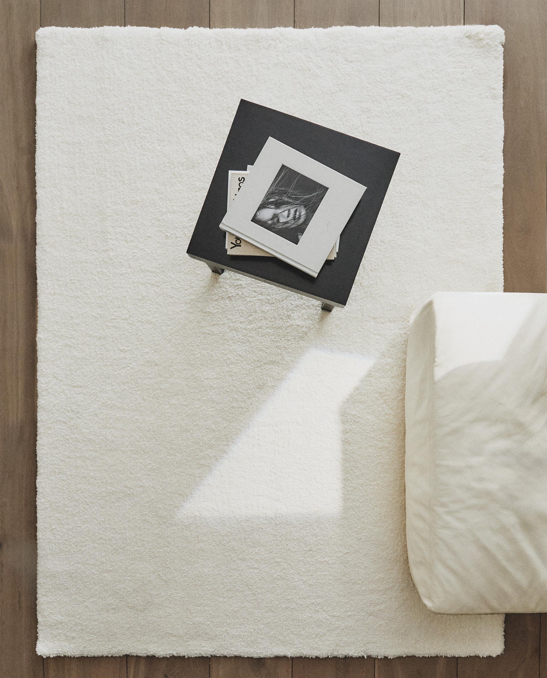 ザラホーム　ZARA テクスチャーコットンラグ テクスチャー コットン ラグ zara home - メルカリ