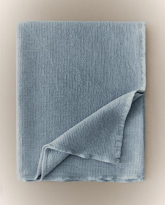 БАННИЙ РУШНИК З ДРІБНОЮ ВАФЕЛЬНОЮ ТЕКСТУРОЮ