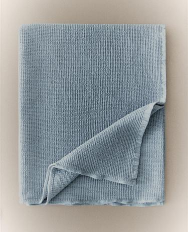 BADHANDDOEK MET FIJNE WAFELSTRUCTUUR
