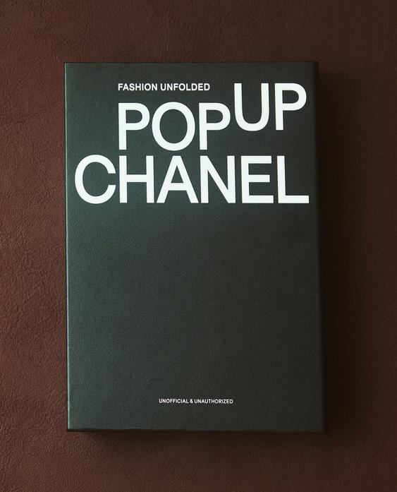 LIVRO FASHION UNFOLDED "POP UP" (INGLÊS) LIVRO FASHION UNFOLDED "POP UP" (INGLÊS)
