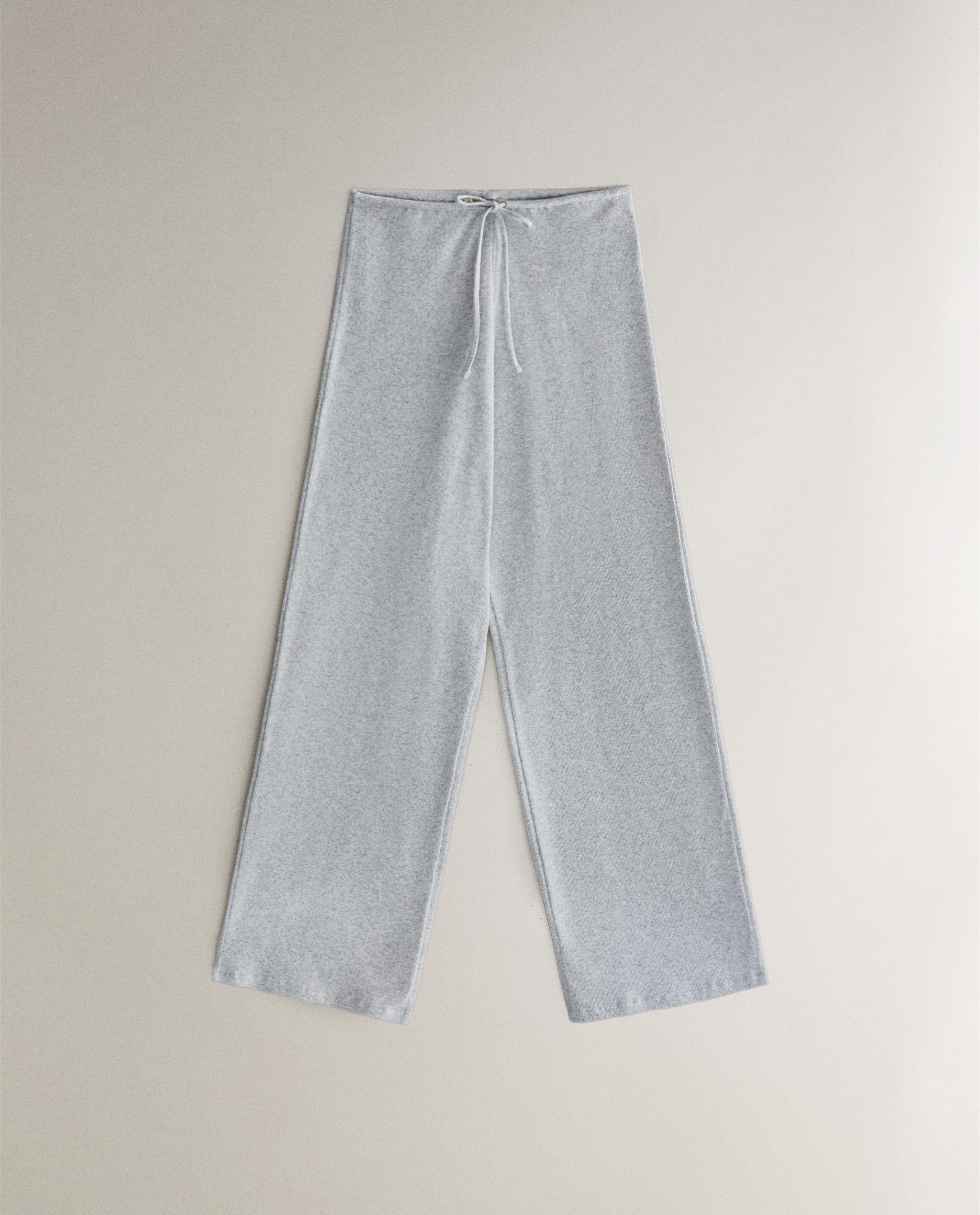 49139122802-p1.jpg?ts=