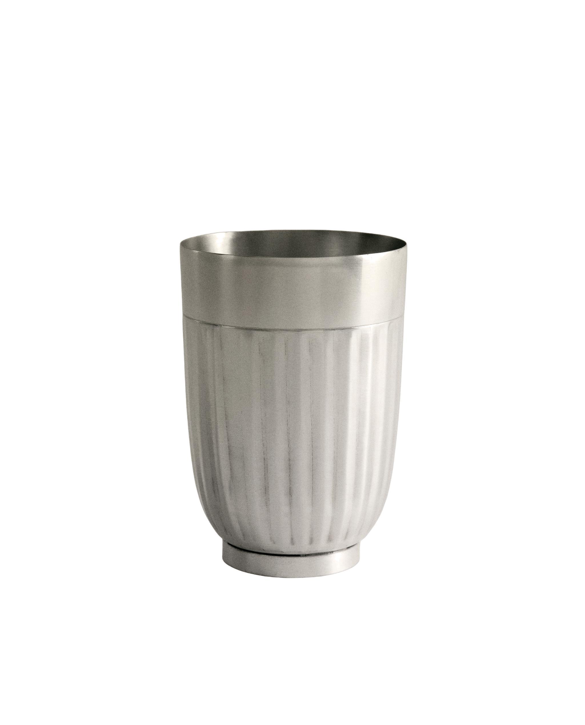 WAVY METAL BATHROOM SET product thumbnail 15