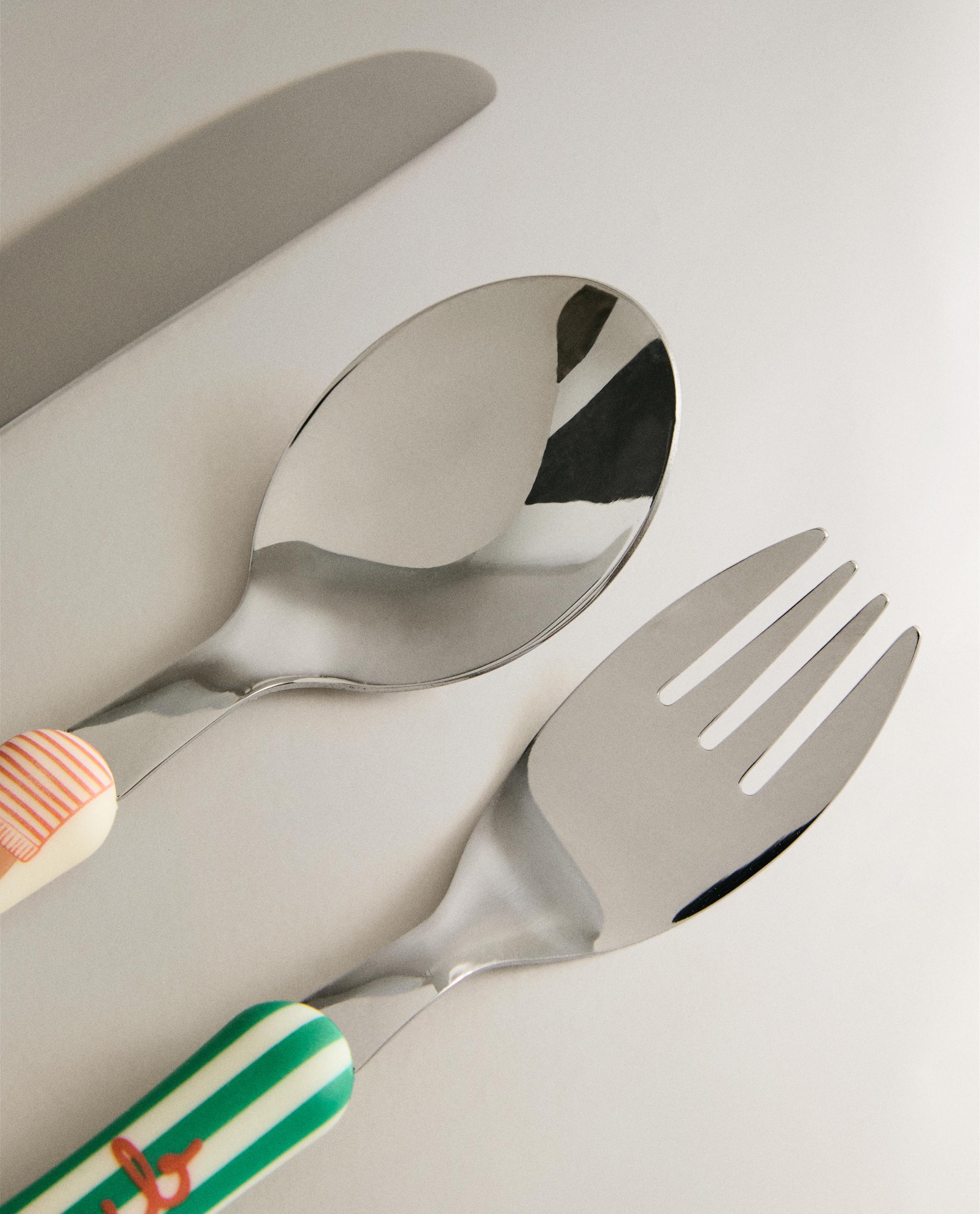 CHILDREN'S DOGGY CUTLERY SET (SET OF 3) product thumbnail 5