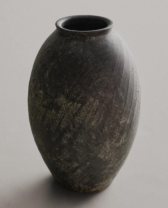 TEXTURED CERAMIC VASE