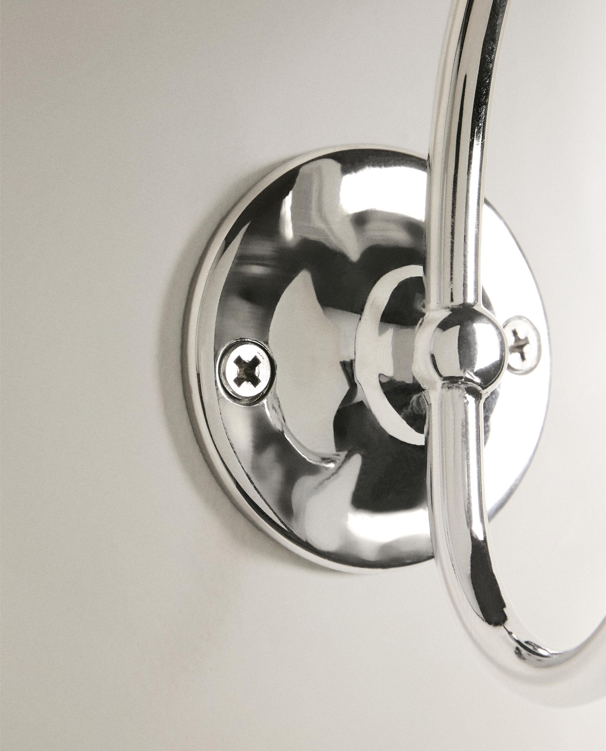 SHINY METAL HANGER product thumbnail 7