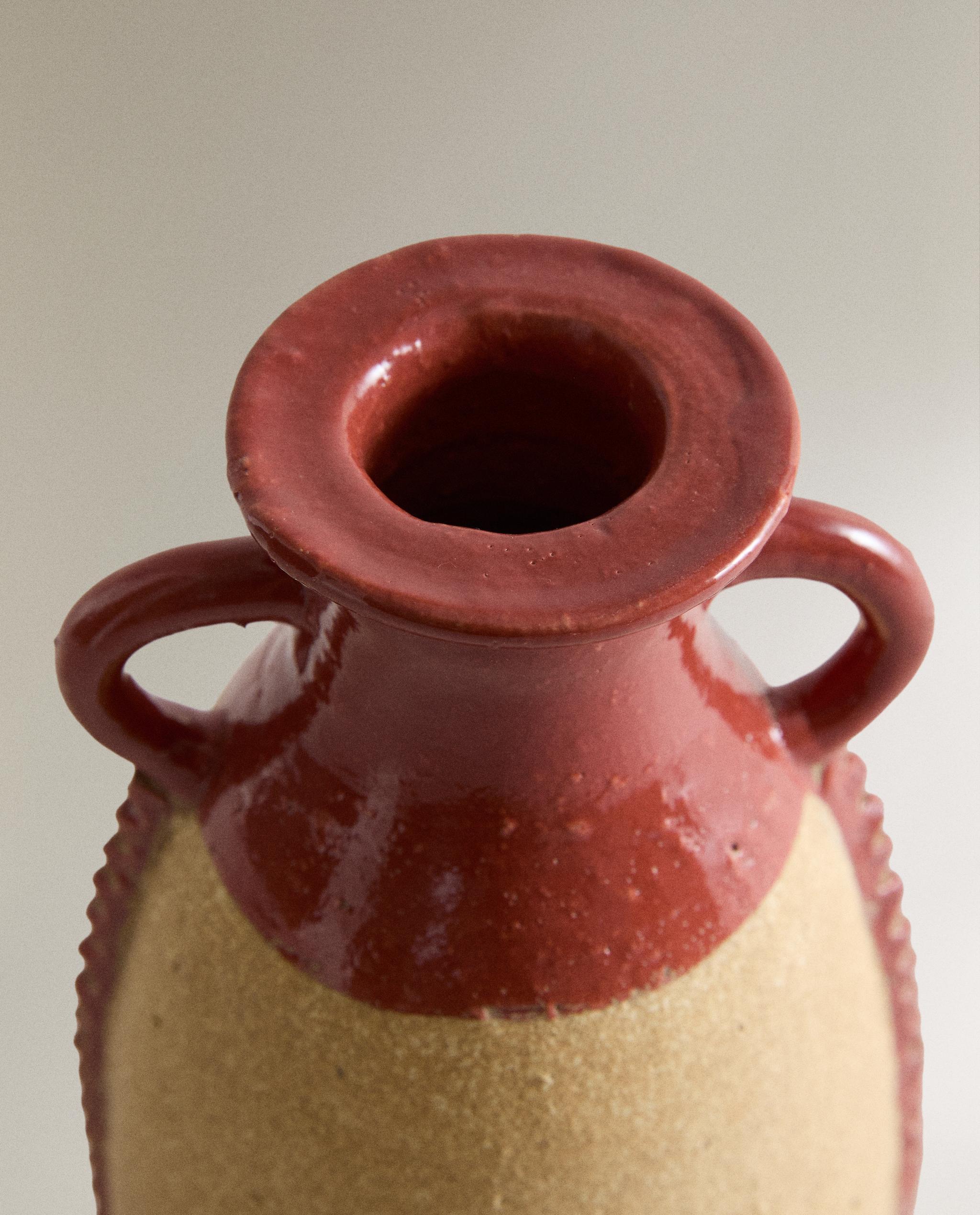 DECORATIVE TERRACOTTA VASE WITH HANDLES product thumbnail 4
