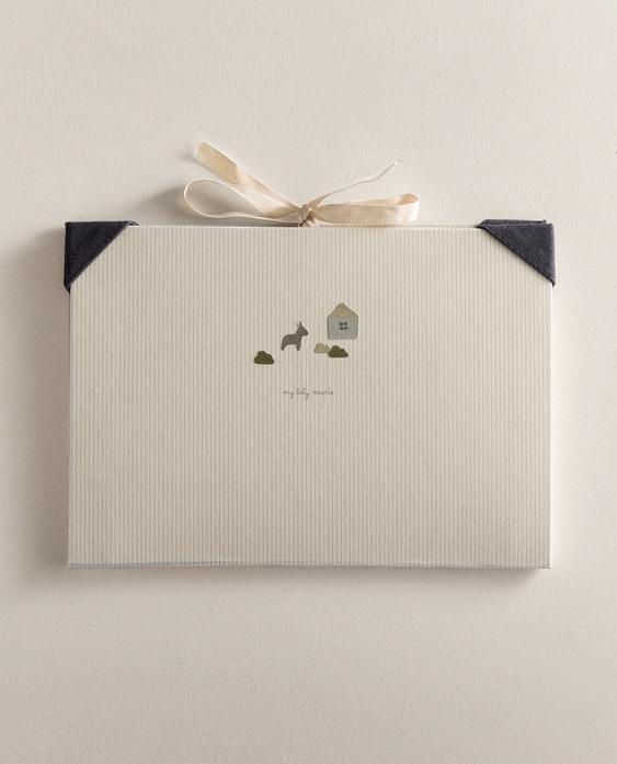 حافظة أوراق للرضّع بحمار صغير