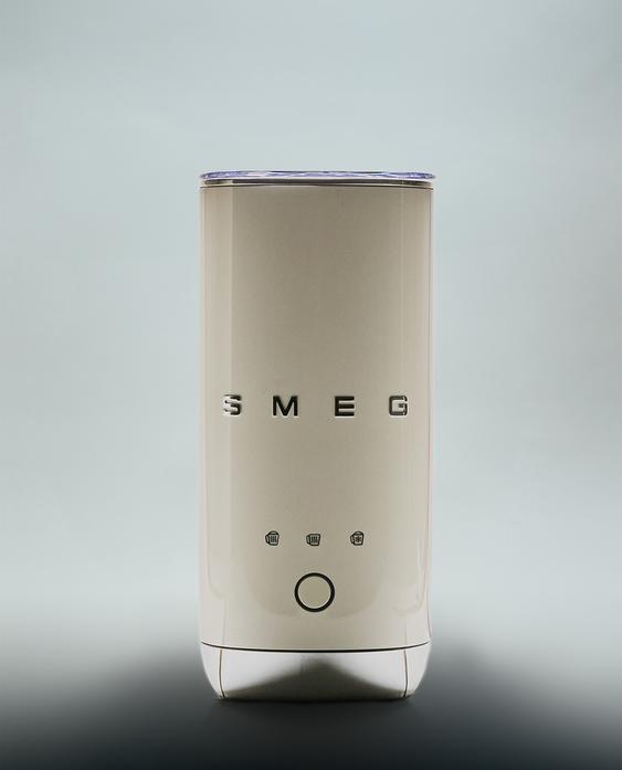 ESPUMADOR DE LEITE ELÉTRICO SMEG ESPUMADOR DE LEITE ELÉTRICO SMEG