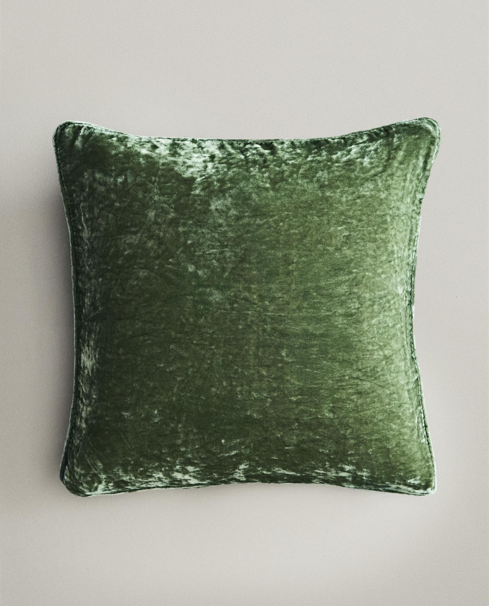 VELVET CUSHION COVER product thumbnail 10