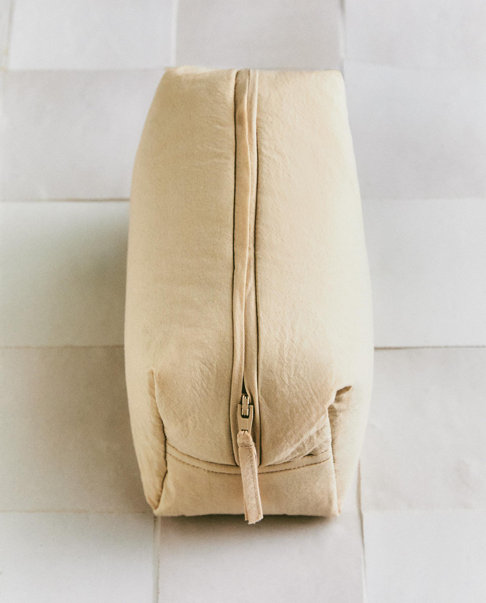 マザーズバッグとポーチ | Zara Home 日本/Japan