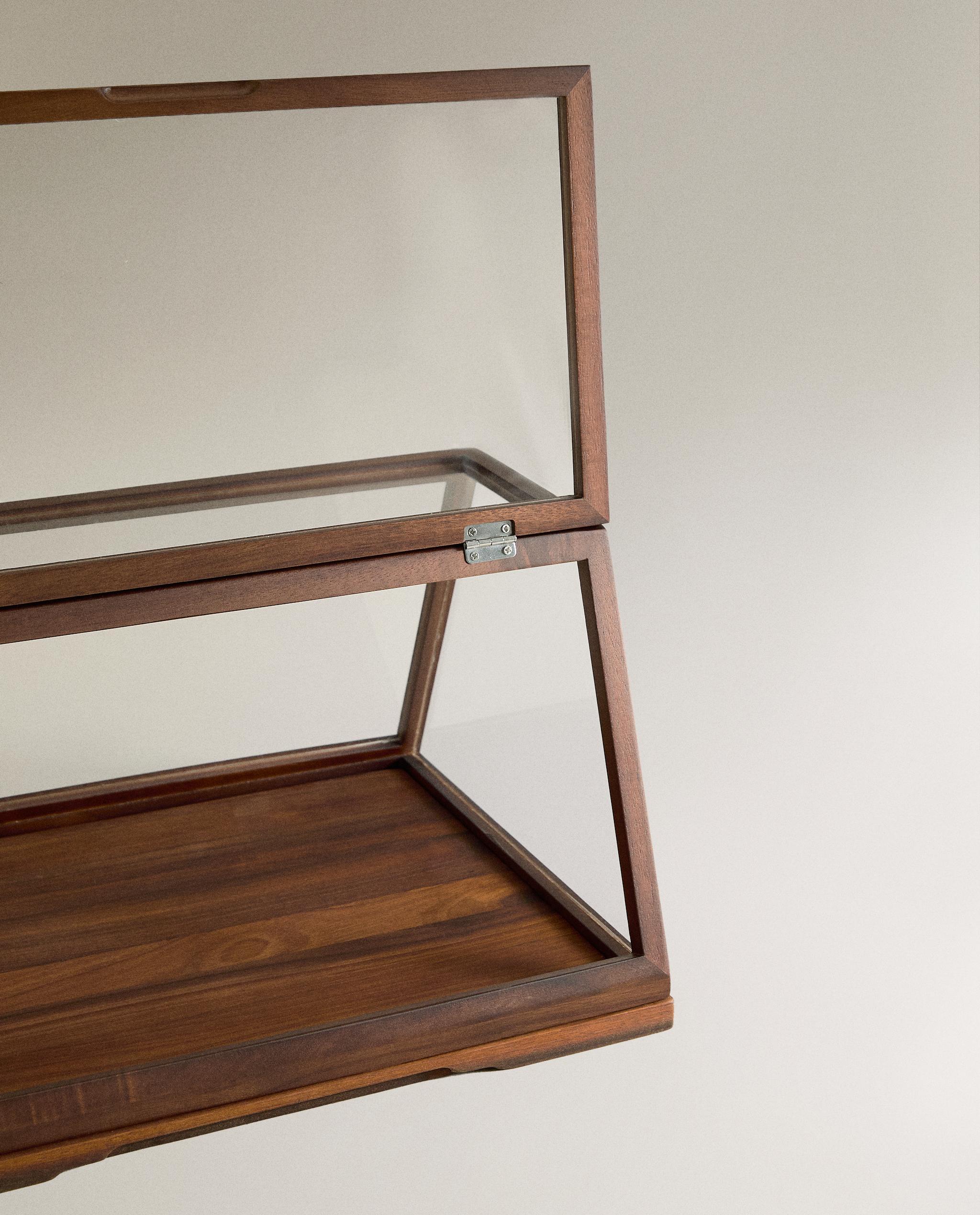 WOODEN DISPLAY STAND product thumbnail 2